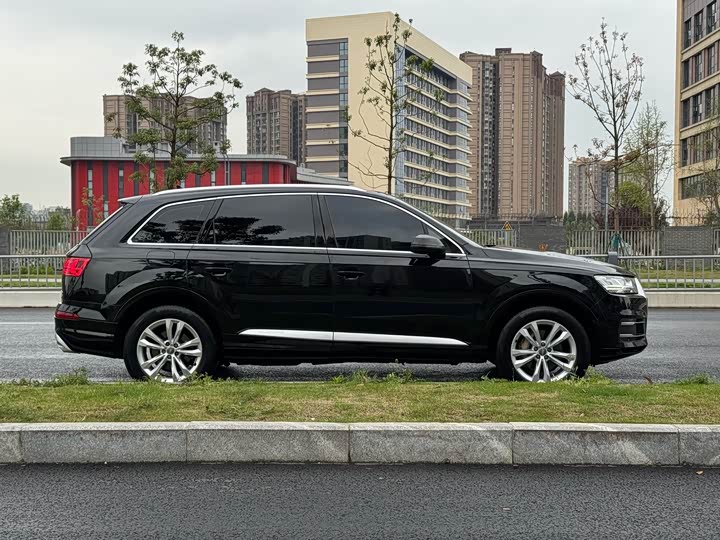 Audi Q7 2016 40 TFSI Comfort — фото 12