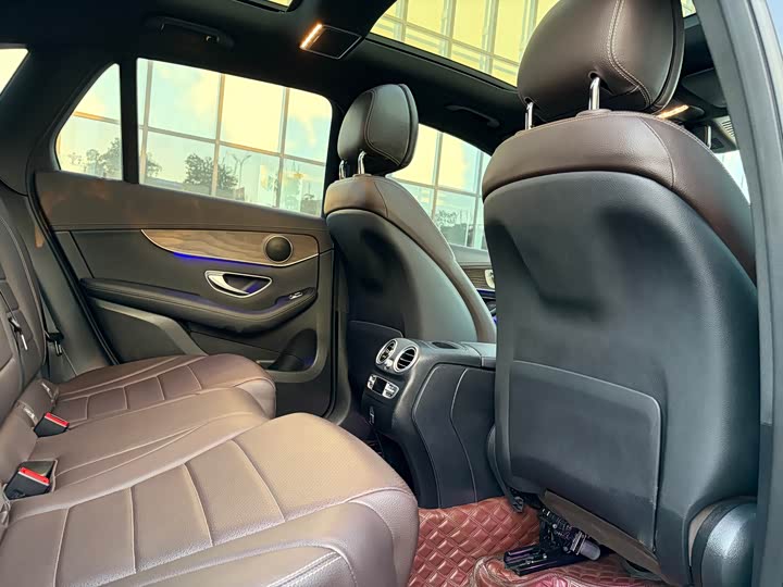 Mercedes-Benz GLC 260 L 4MATIC люкс — фото 11
