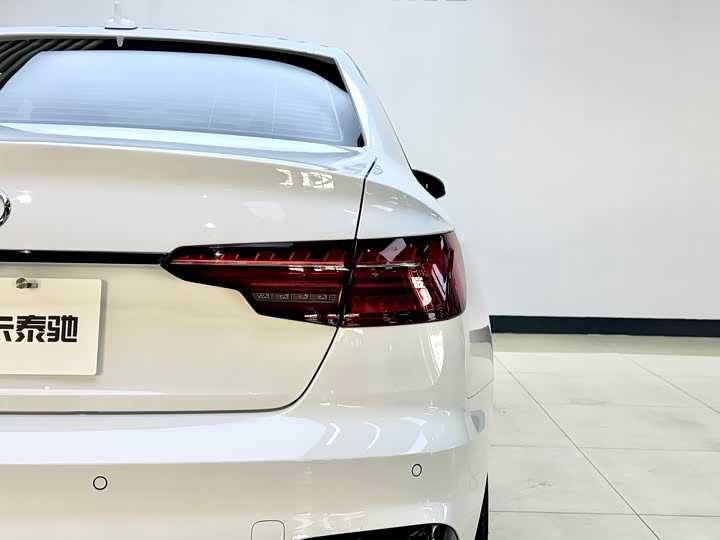 Audi A4L 2025 200 40 TFSI — фото 7