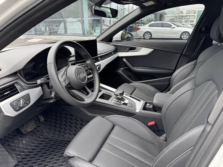 Audi A4L 40 TFSI стиль-динамик — фото 12