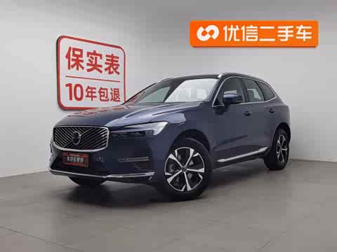 Volvo XC60 2026 B 5 4 WD — фото 26