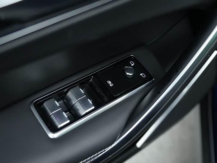 Jaguar F-PACE 2021 250 PS R-Dynamic S — фото 19