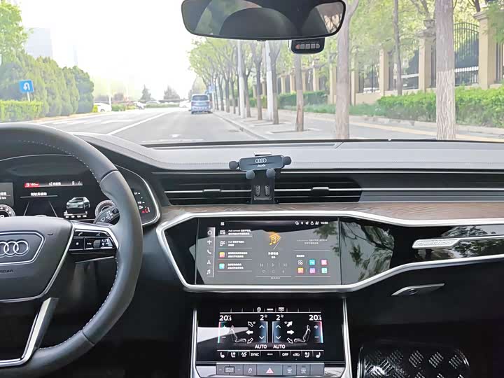 Audi A6L 2020 45 TFSI quattro — фото 13