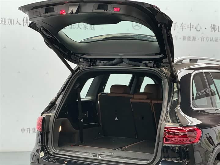 Mercedes-Benz GLB 2024 GLB 220 — фото 3