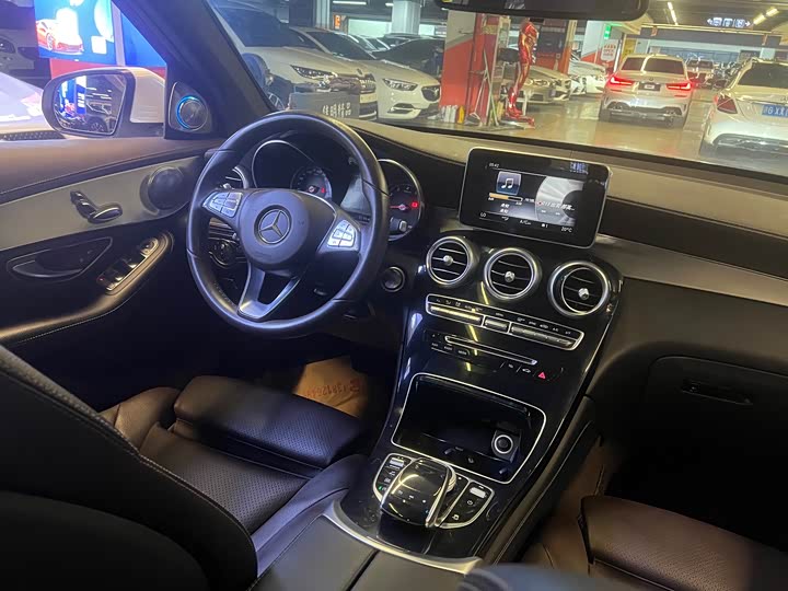 Mercedes-Benz GLC рестайлинг GLC 200 4MATIC — фото 8