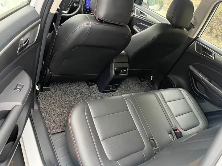 Changan CS75 2016 1.8 T ATPremium V — фото 8