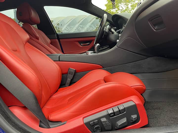 BMW M6 2015 M 6 Gran Coupe — фото 18