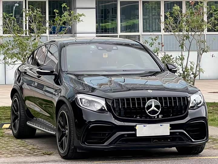 Mercedes-Benz GLC 2018 AMG GLC 63 4 MATIC+ SUV — фото 3