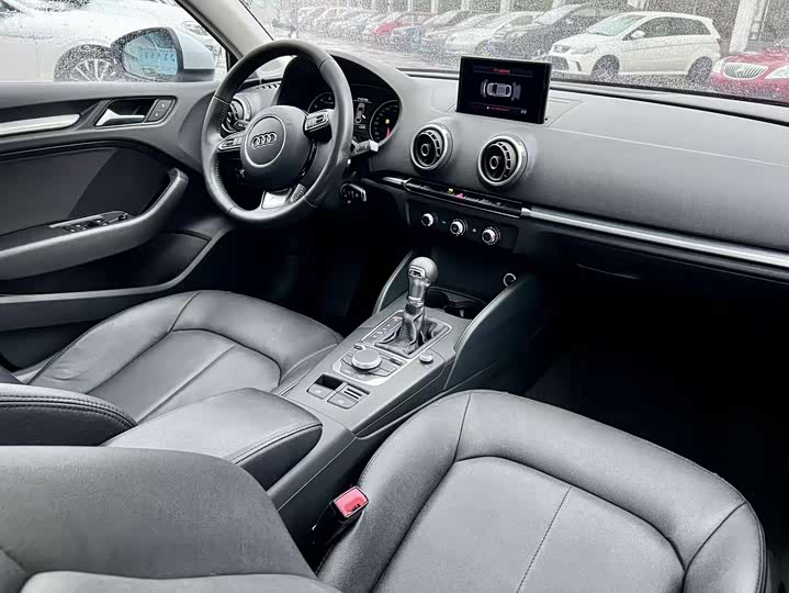Audi A3 2016 Limousine 35 TFSI — фото 8