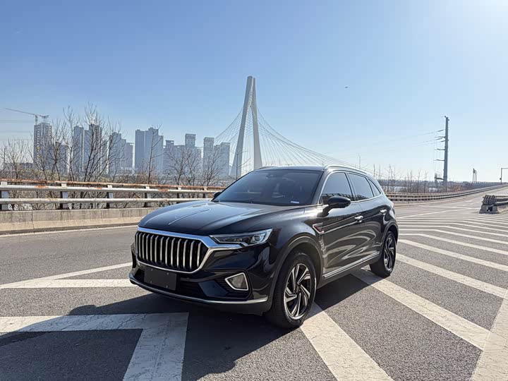 Hongqi HS5 2022 2.0 T