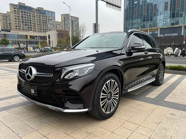 Mercedes-Benz GLC 2019 GLC 260 L 4 MATIC — фото 1