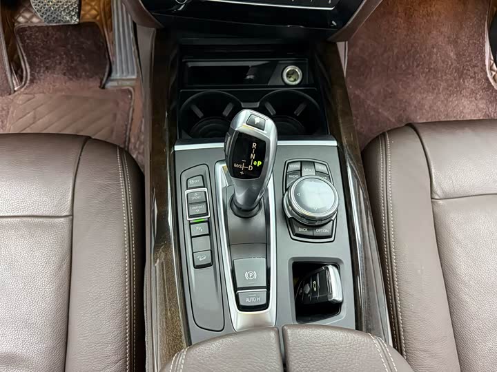 BMW X5 2014 x Drive 35i — фото 4