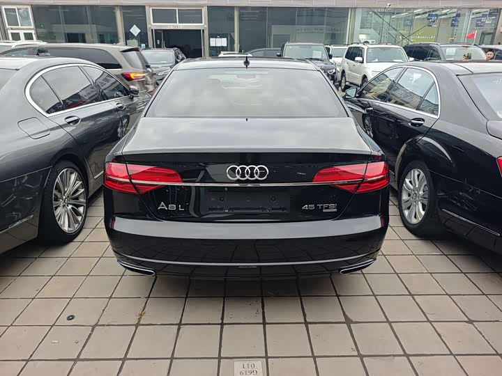 Audi A8 2017 A 8 L 45 TFSI quattro — фото 24