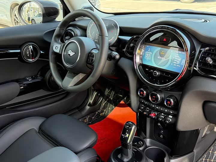 MINI Hatch — фото 15