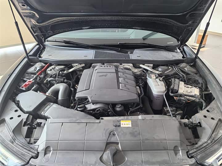 Audi A6L 2023 45 TFSI — фото 9