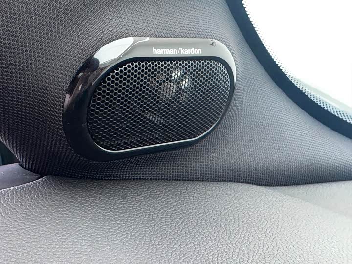 MINI Hatch — фото 16