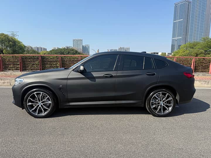 BMW X4 2021 x Drive 25i M — фото 31