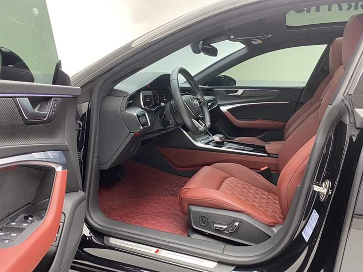 Audi A7L 2023 45 TFSI quattro S-line — фото 18