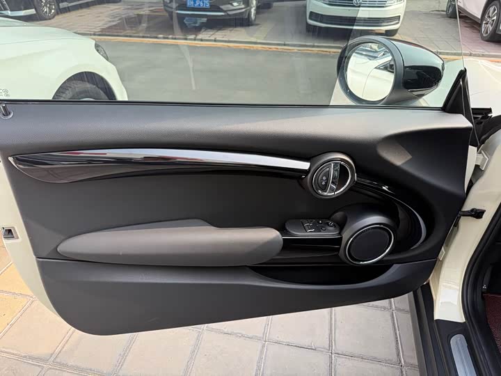 MINI Hatch — фото 11
