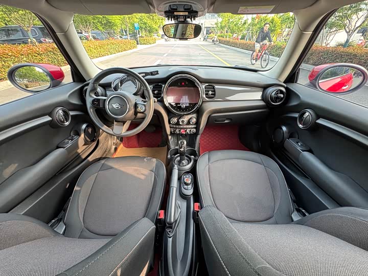 MINI Hatch — фото 16