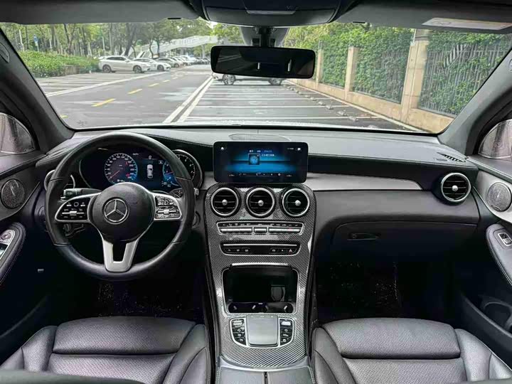 Mercedes-Benz GLC 2020 GLC 260 4 MATIC SUV — фото 7