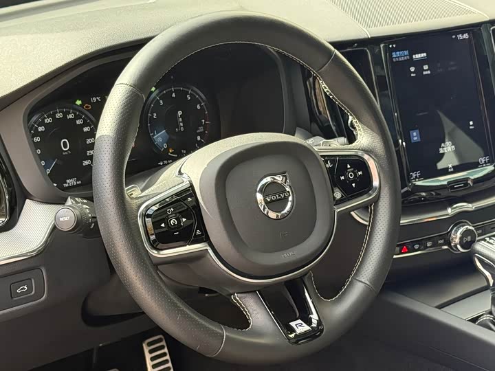 Volvo XC60 2019 T 5 4 WD VI — фото 6