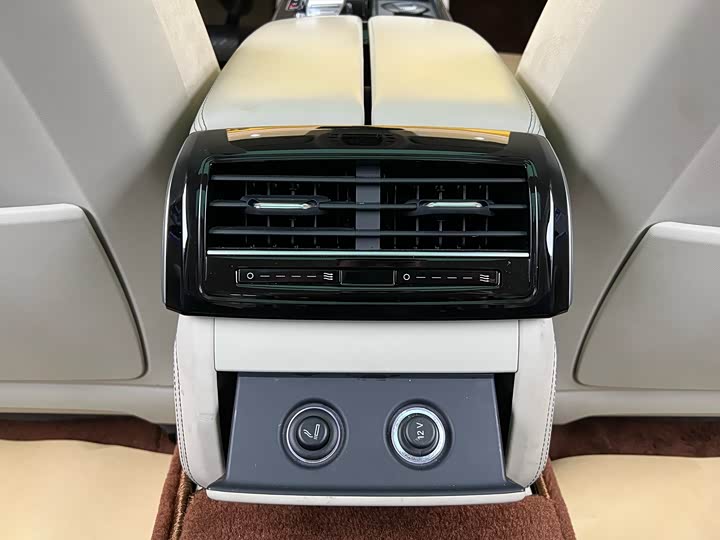 Audi A8 2019 Plus A 8 L 55 TFSI quattro Luxury — фото 27