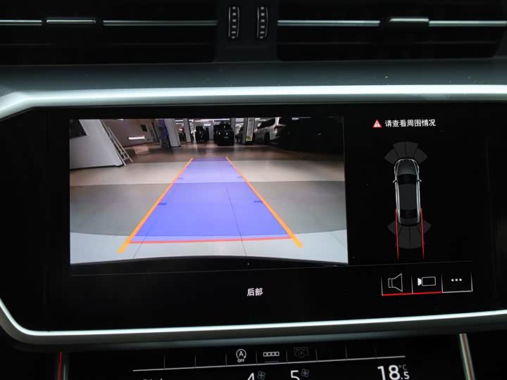 Audi A7L 2024 45 TFSI S-line — фото 11