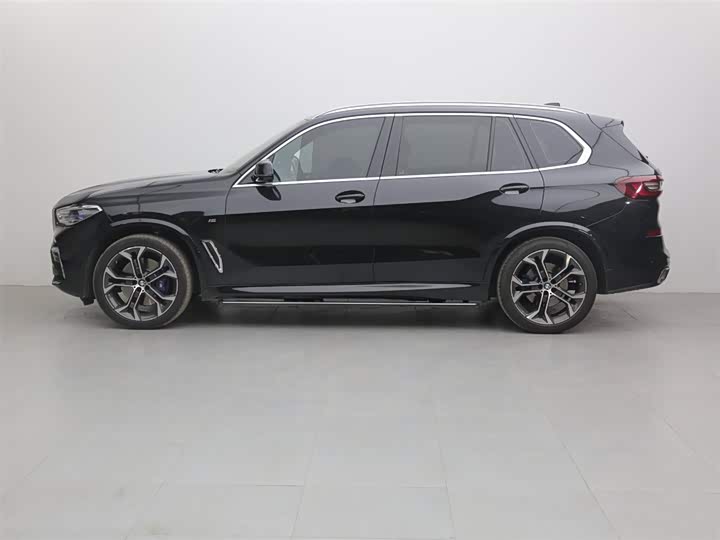 BMW X5 2022 x Drive 40 Li M — фото 3