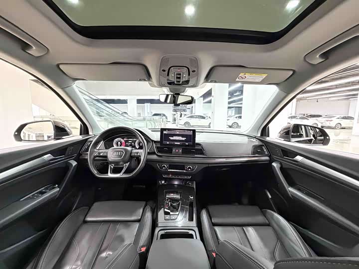 Audi Q5L 40 TFSI люкс-динамик — фото 6
