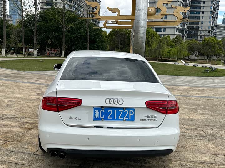 Audi A4L 2015 35 TFSI ATComfort — фото 6