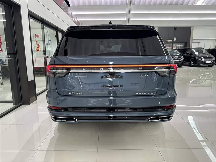 Lincoln Aviator — фото 19