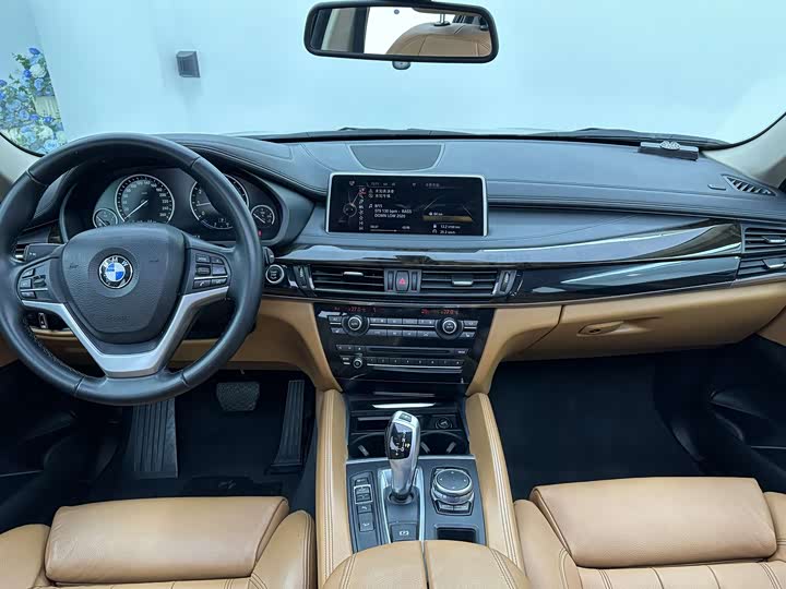 BMW X6 2017 x Drive 28i — фото 18