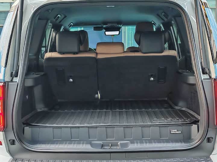 Toyota Prado — фото 33