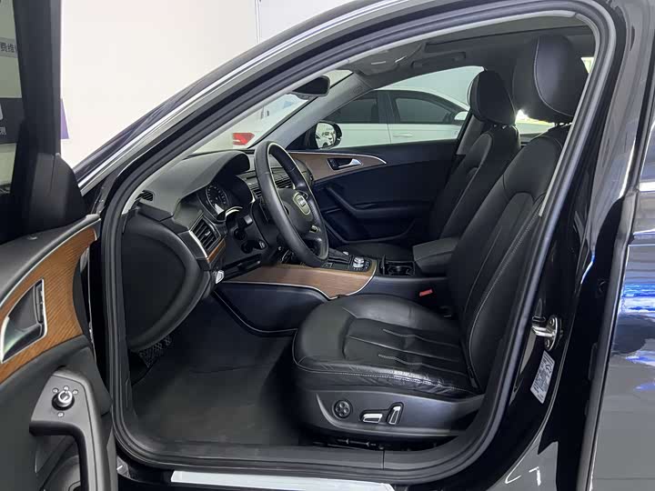 Audi A6L 2018 30 FSI — фото 6