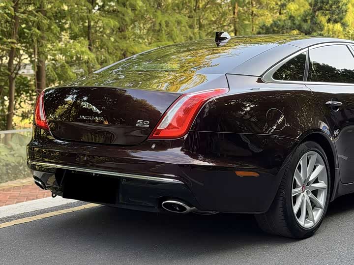 Jaguar XJ 2016 XJL 3.0 SC 4 WD — фото 4
