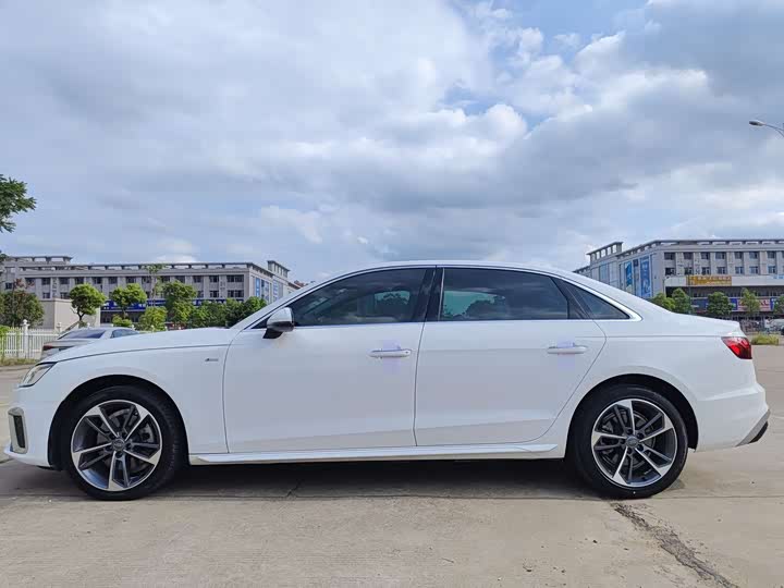 Audi A4L 2020 40 TFSI — фото 6