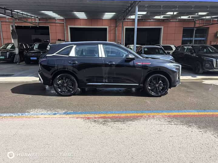 Hongqi HS3 PHEV 2025 117km PLUS — фото 4