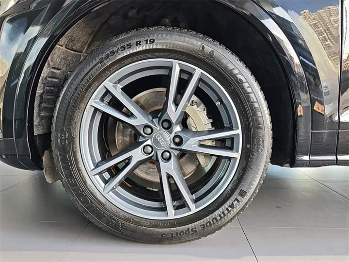 Audi Q5L 2020 40 TFSI — фото 17