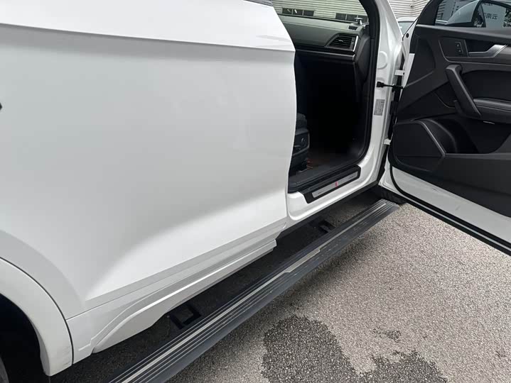 Audi Q5L Sportback 2021 40 TFSI Luxury — фото 32