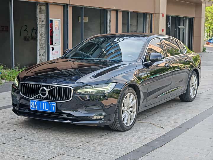Volvo S90 2017 T 4 — фото 1