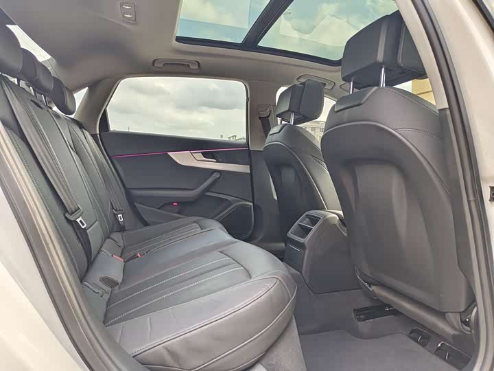 Audi A4L 2020 40 TFSI — фото 22
