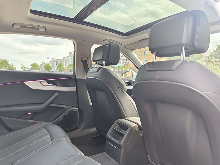 Audi A4L 2020 40 TFSI — фото 19