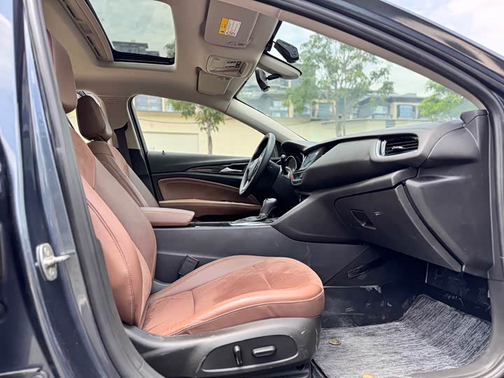Buick Regal — фото 15