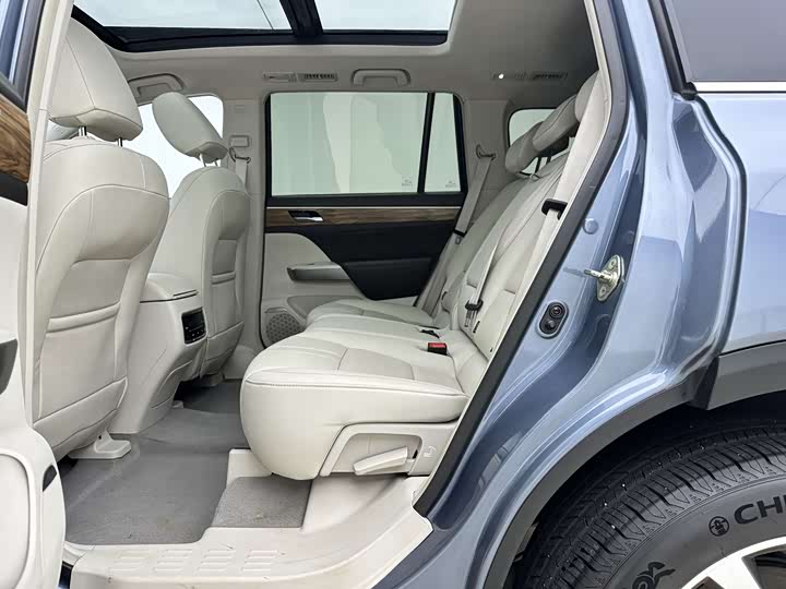 Trumpchi GS8 2017 320 T 2 WD ( ) — фото 10