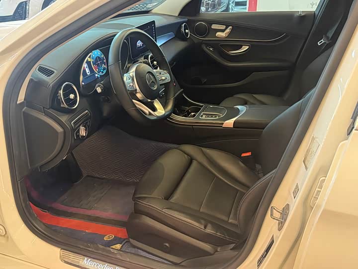 Mercedes-Benz C-Class C 260 спорт — фото 4