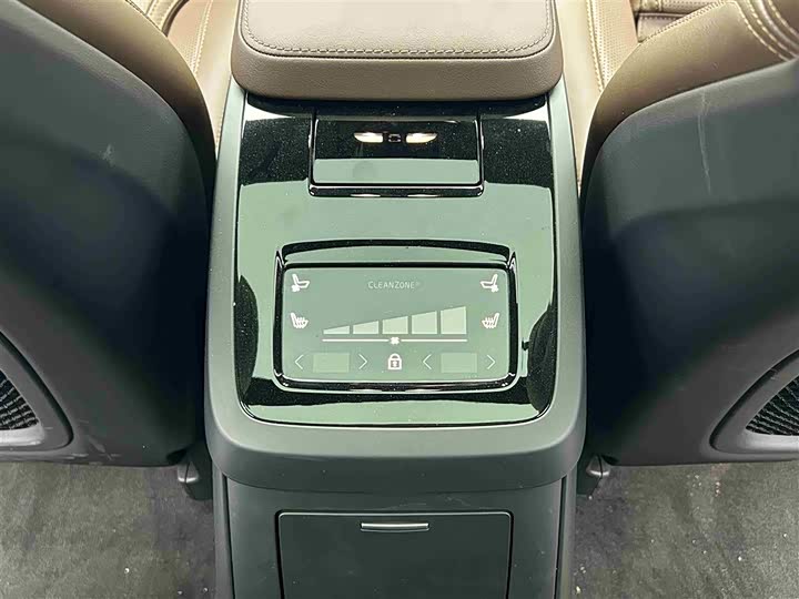 Volvo S90 Hybrid 2024 Hybrid 4 WD — фото 11