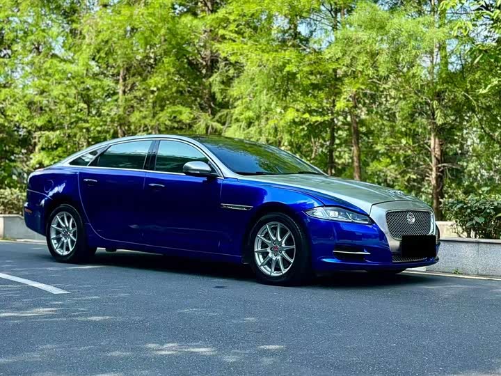 Jaguar XJ 2014 XJL 2.0 T 2 WD — фото 9