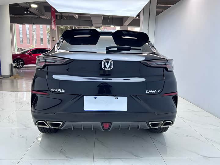 Changan UNI-T 2020 1.5 T Flagship — фото 6
