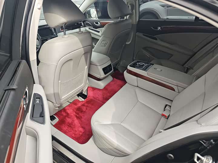 Hongqi H7 2015 2.0 T Premium — фото 8